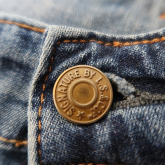 Levi's Signature Modern Bootcut 32x29 Dark Wash Mid Rise - Picture 5 of 15